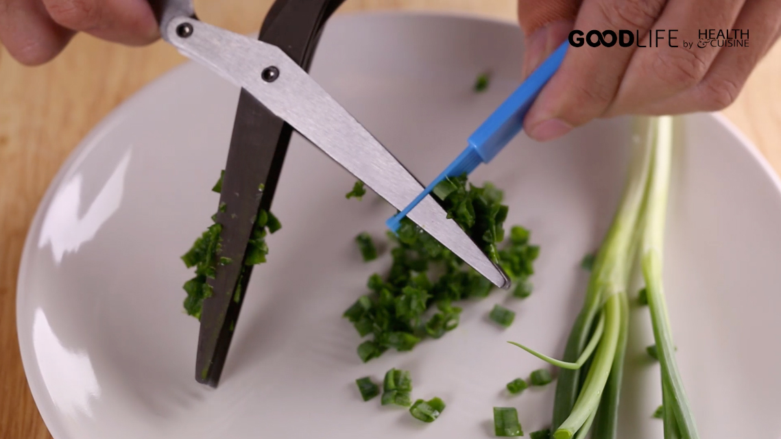 Easy Chopping Scissor