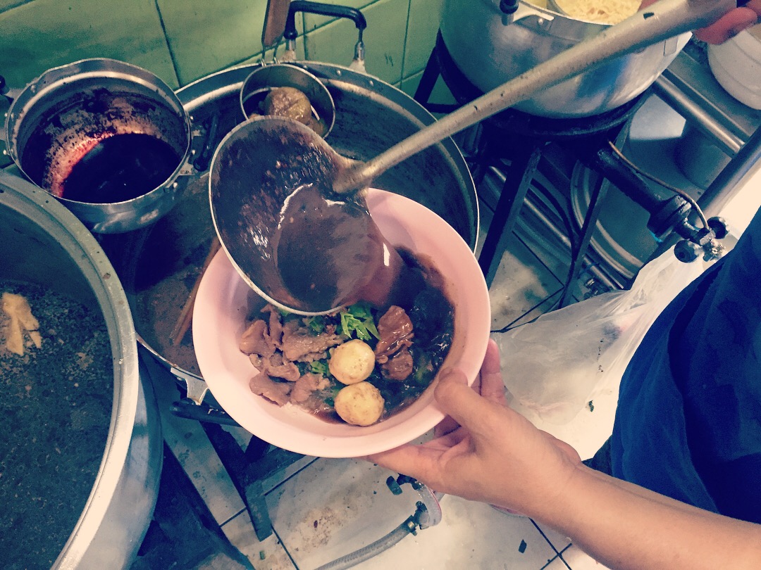  อดีตของแม่