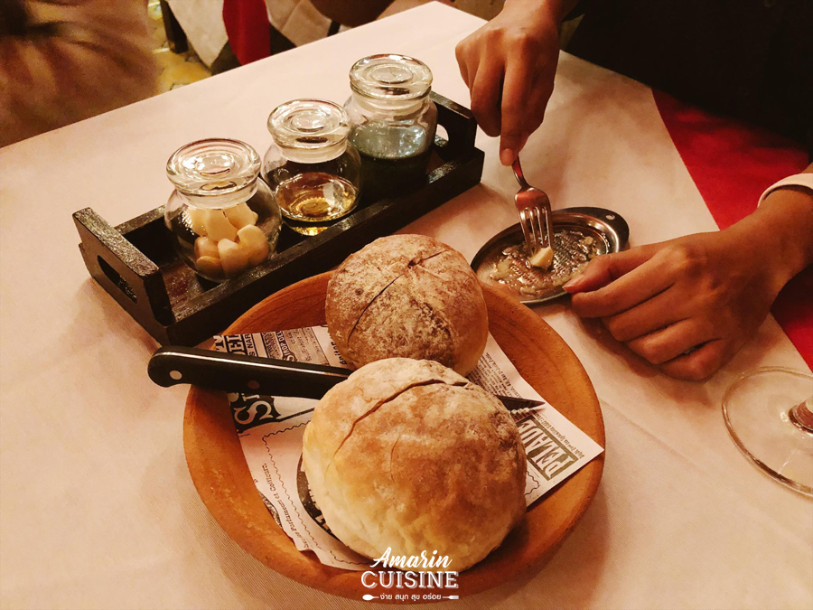 Amuse Bouche Bread and Pesto