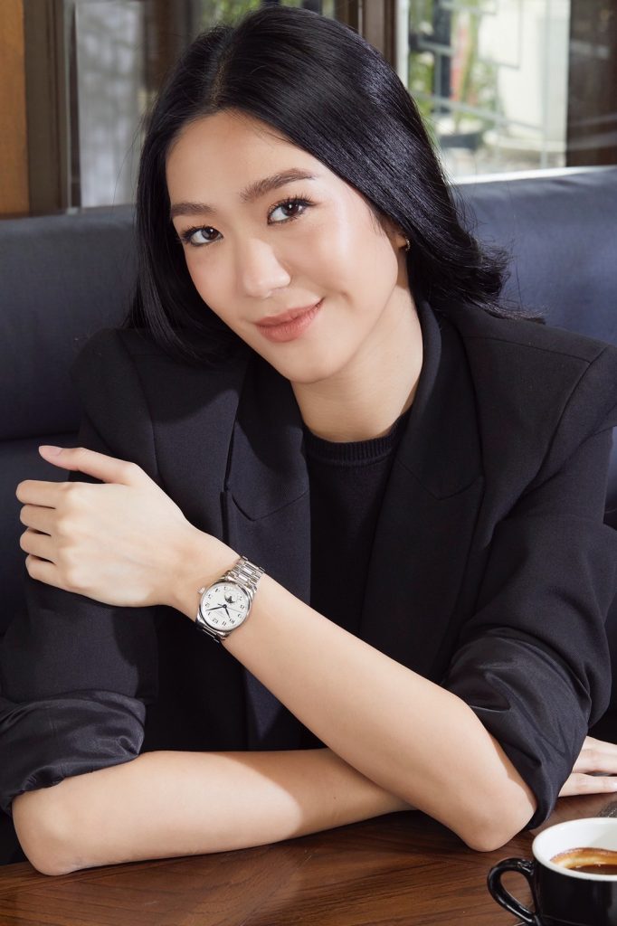 นาม ปรมา ไรวา นาฬิกา Longines Master Collection